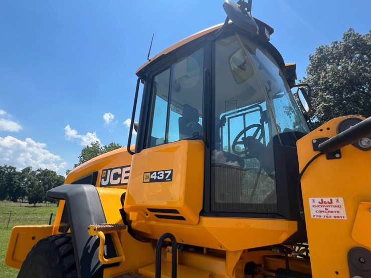 2023-jcb-437zx-image-15