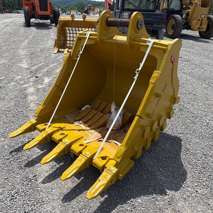 CATERPILLAR 320