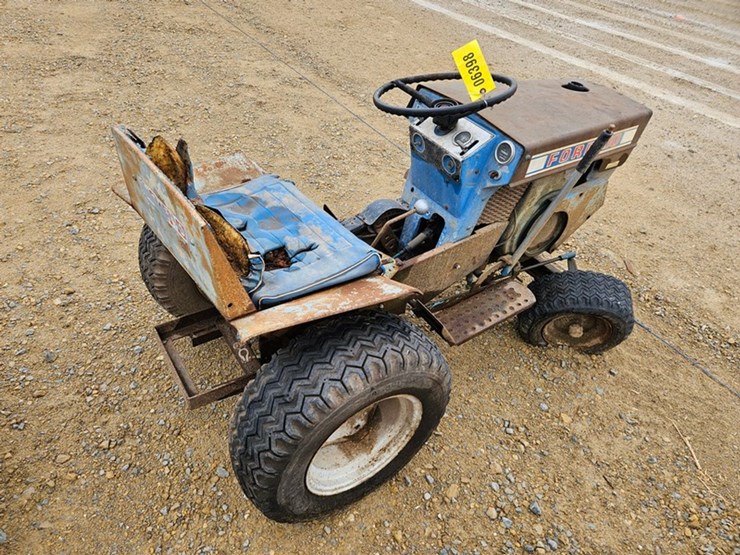 ford-100-image-5