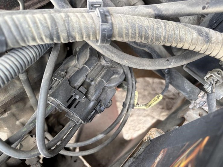 2005-toyota-7fgu30-image-38