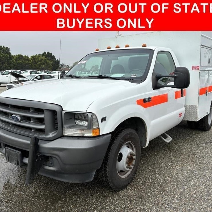 2002 FORD F350 XLT