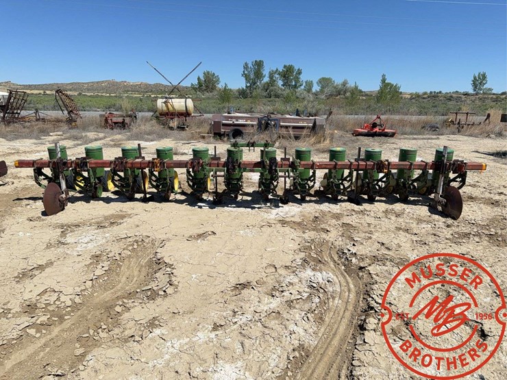 john-deere-71-image-2