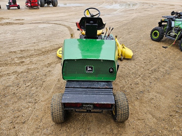 john-deere-f935-image-4