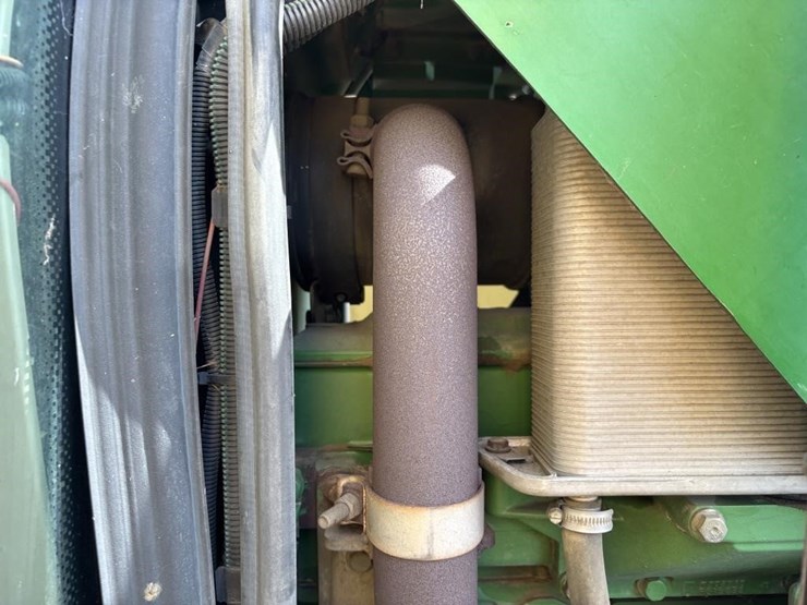 john-deere-6420-image-68