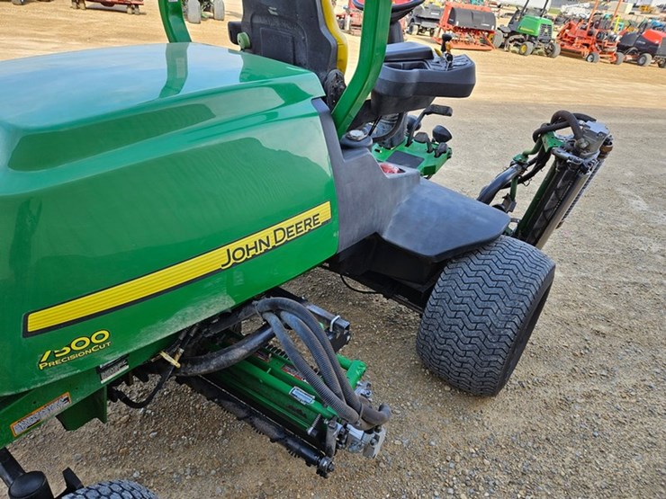 john-deere-7500-image-18