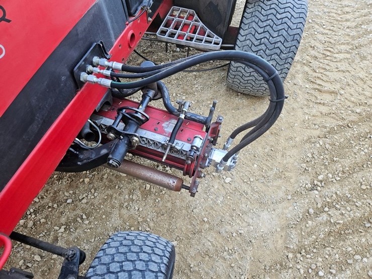 toro-reelmaster-5210-image-19