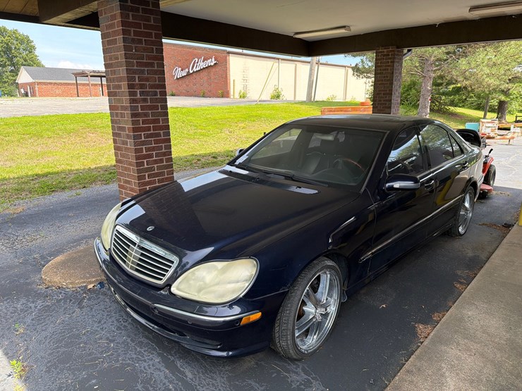 #22732-•-2002-mercedes-benz-s-class-passenger-car-image-1