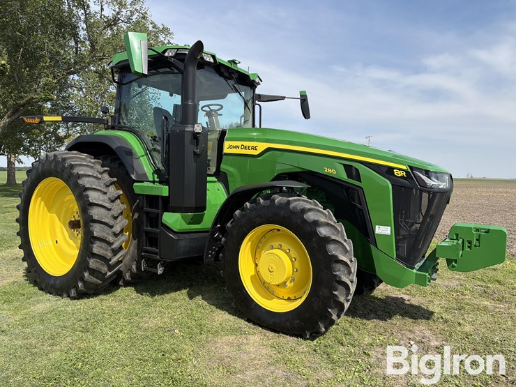 2022-john-deere-8r-280-image-3