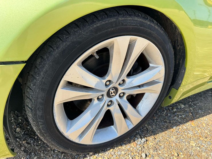 2010-hyundai-genesis-2.0l-turbo-coupe---131,967-miles-image-23