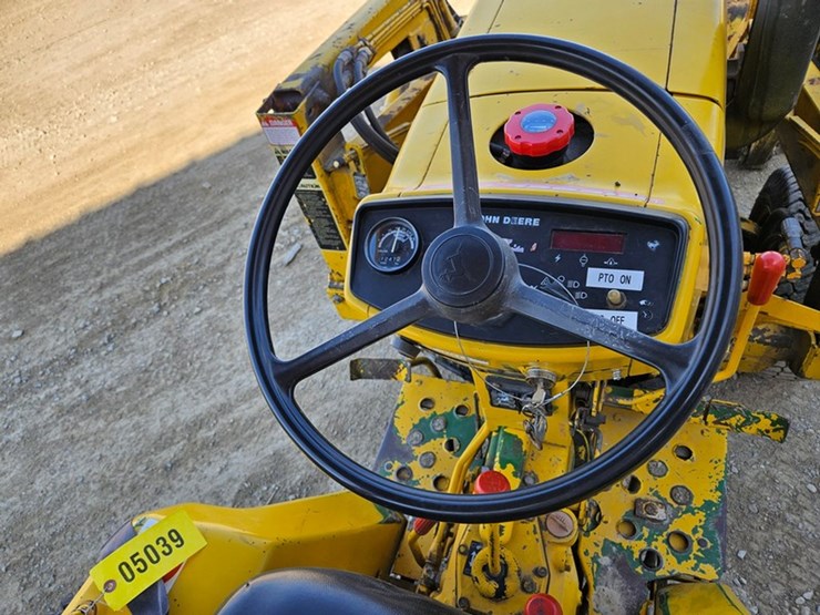 john-deere-650-image-26