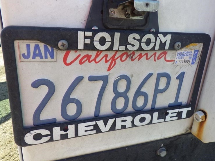 2014-chevrolet-2500-image-17