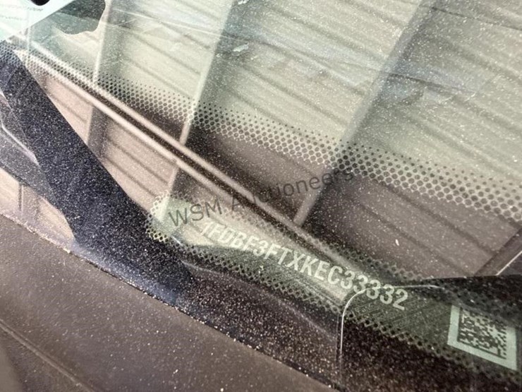 2019-ford-f350-image-16