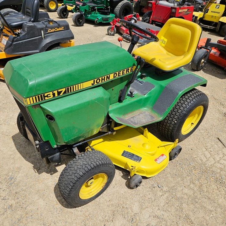 JOHN DEERE 317