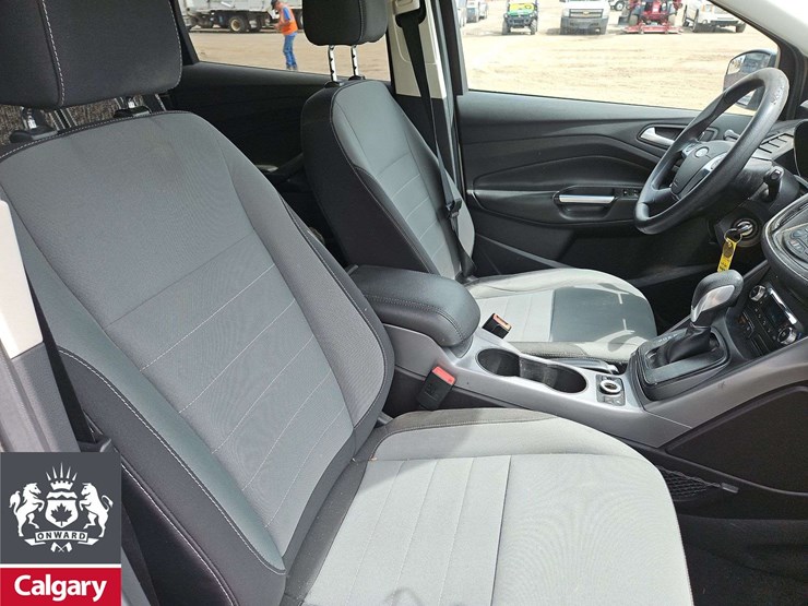 2016-ford-escape-image-17