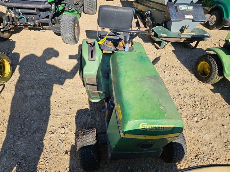 john-deere-111-image-8