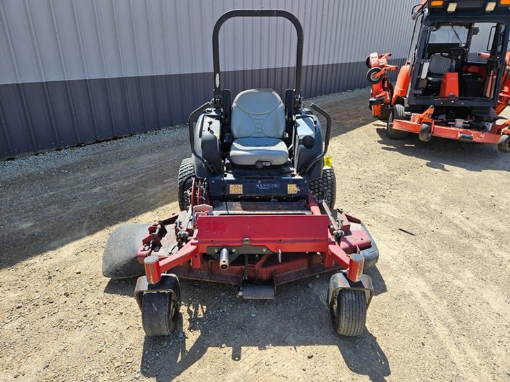toro-groundsmaster-7200-image-8