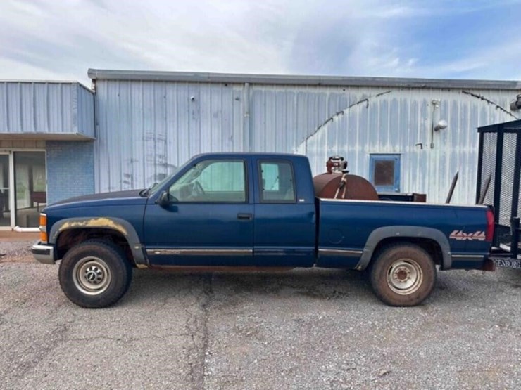 1998-chevrolet-2500-image-1