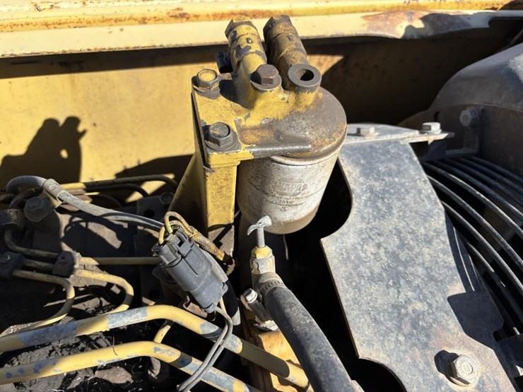 komatsu-pc200-l-image-67