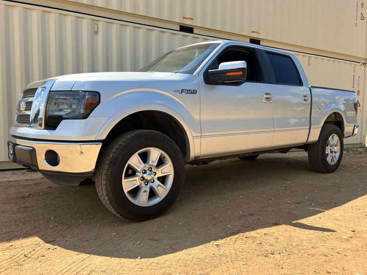 2011-ford-f150-lariat-image-1
