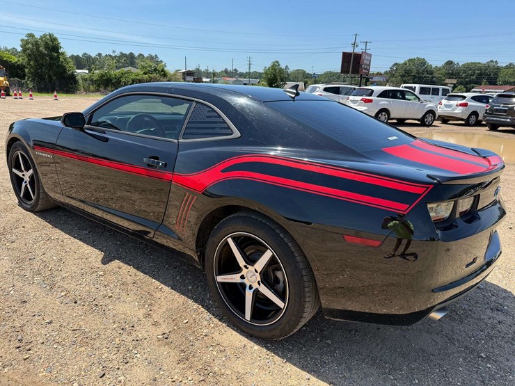 2012-chevrolet-camaro-2d-coupe-(138,748-miles)-image-3