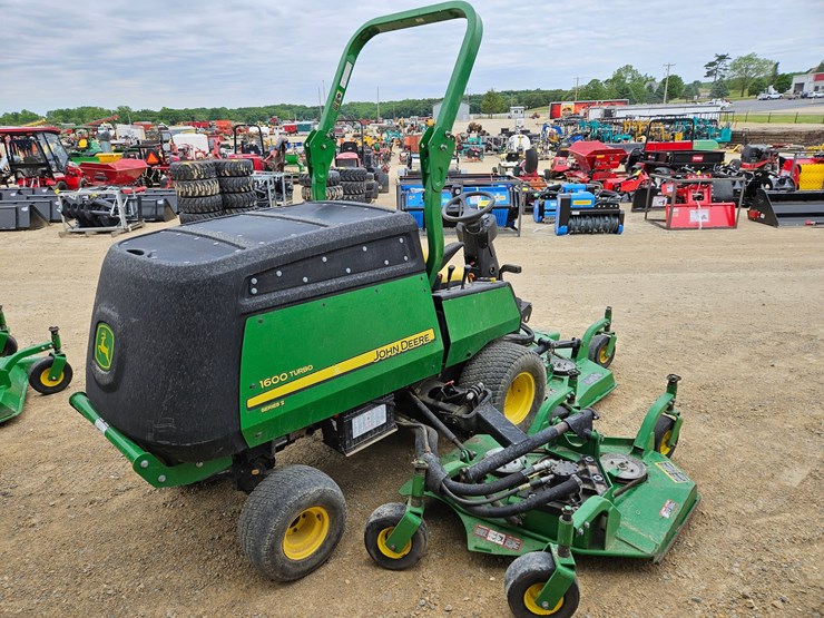 john-deere-1600-image-6