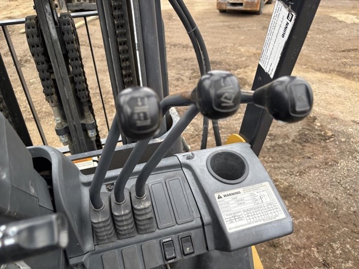 2020-caterpillar-2c6000-image-23