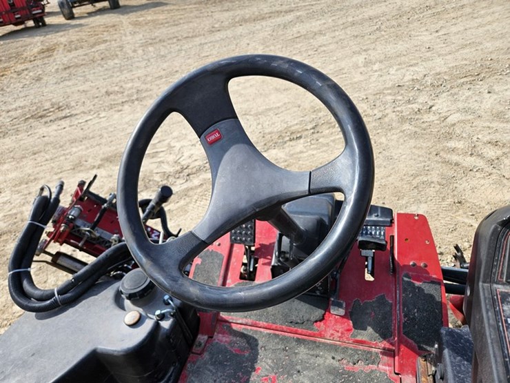 #5038-•-toro-reel-master-5210f-fairway-mower-image-21