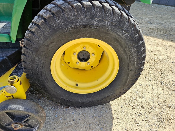 john-deere-425-image-15