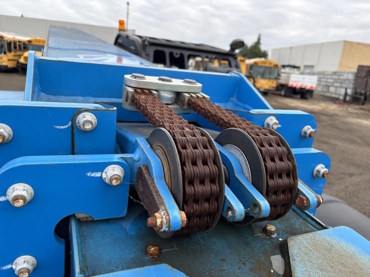 2019-genie-gth844-image-14