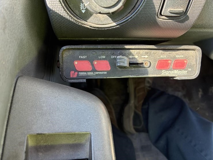 2012-ford-f550-image-15