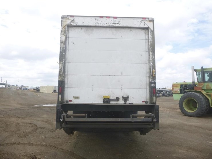 2006-international-durastar-4200-image-6
