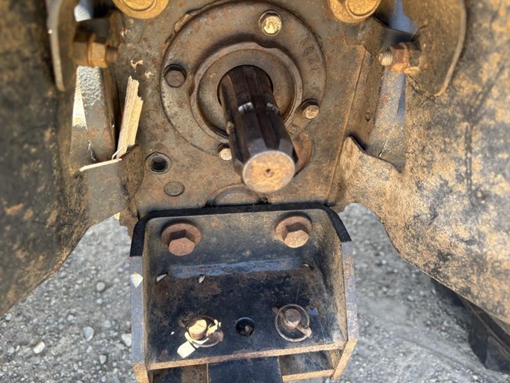new-holland-tc29da-image-10