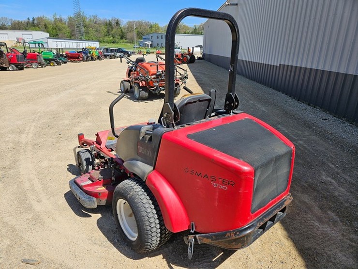 toro-groundsmaster-7200-image-3