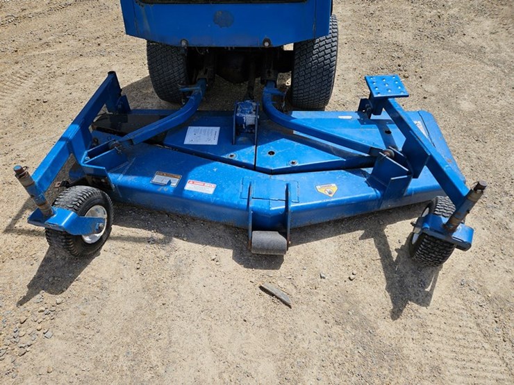 new-holland-cm274-image-9