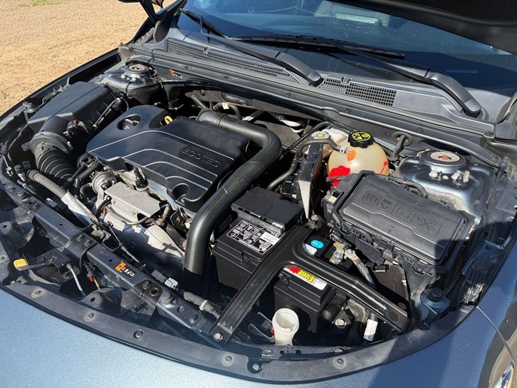 2019-chevrolet-malibu-4-door-sedan-(140,696-miles)-image-21