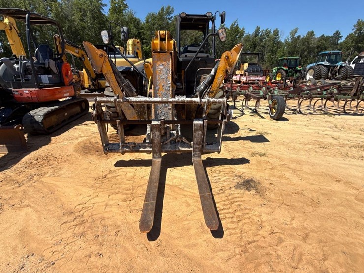 jcb-550-image-8