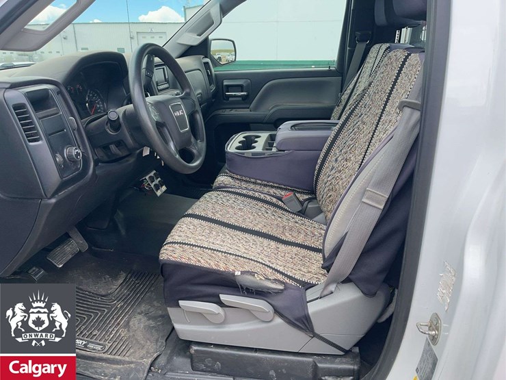 2015-gmc-sierra-2500hd-image-13