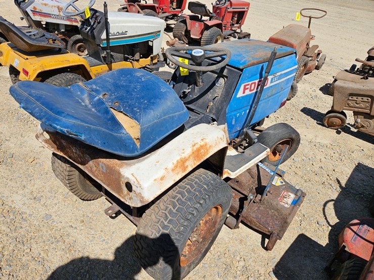 ford-100-image-5