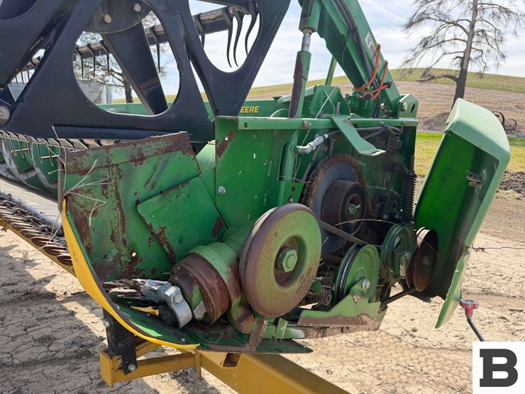 john-deere-635f-image-12