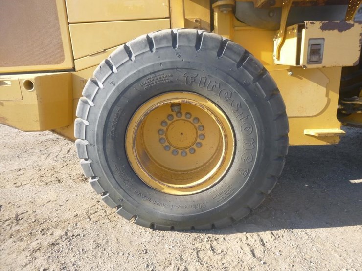 2005-deere-624j-image-43