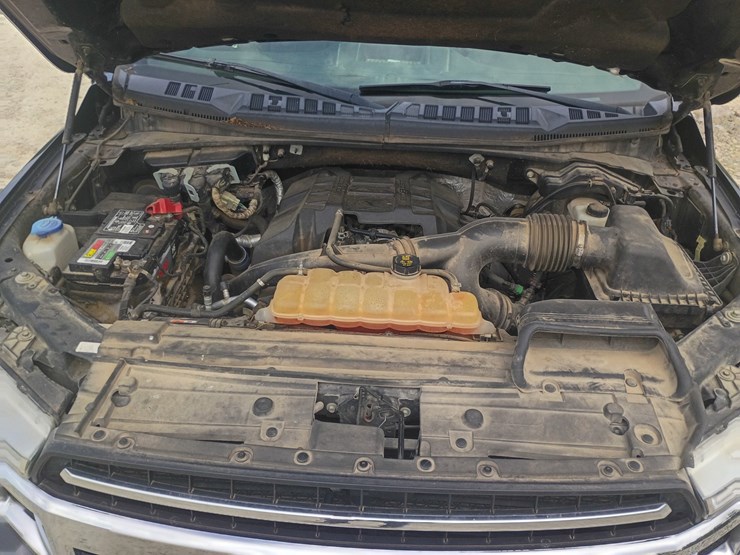 2018-ford-f150-image-18