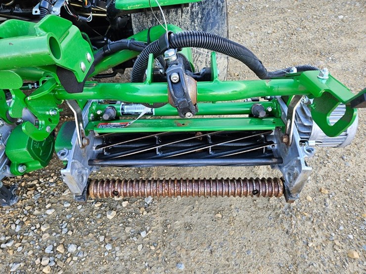 john-deere-8000-image-9