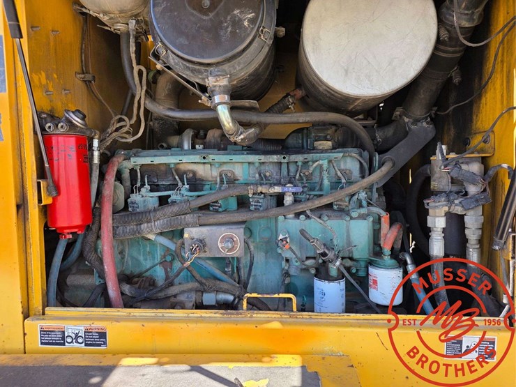 volvo-g726b-image-14