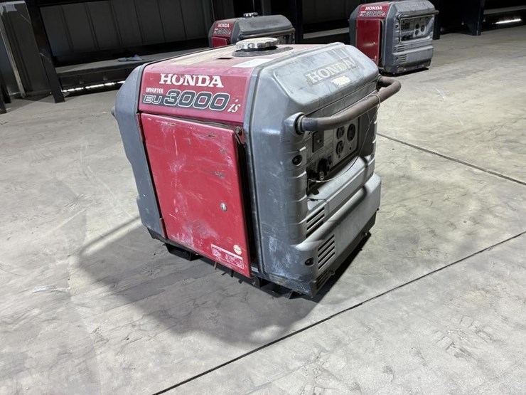 honda-eu3000is-image-1