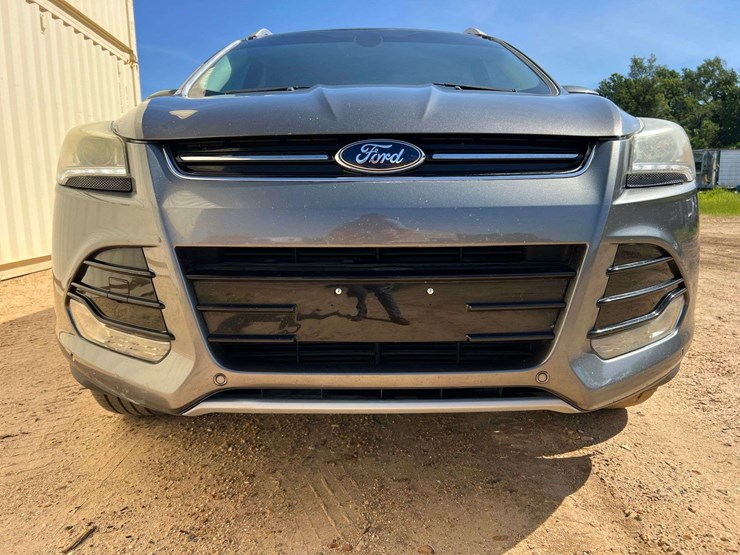 2014-ford-escape-titanium-image-5