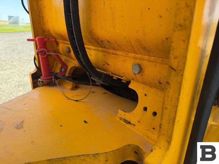 2018-jcb-409-image-41