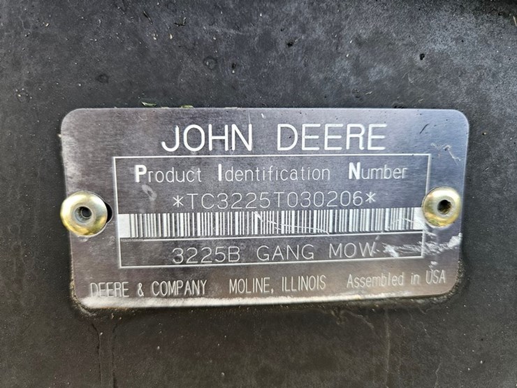 john-deere-3225b-image-25