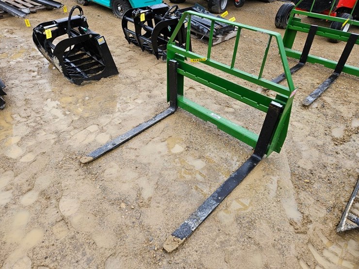 john-deere-42-image-1