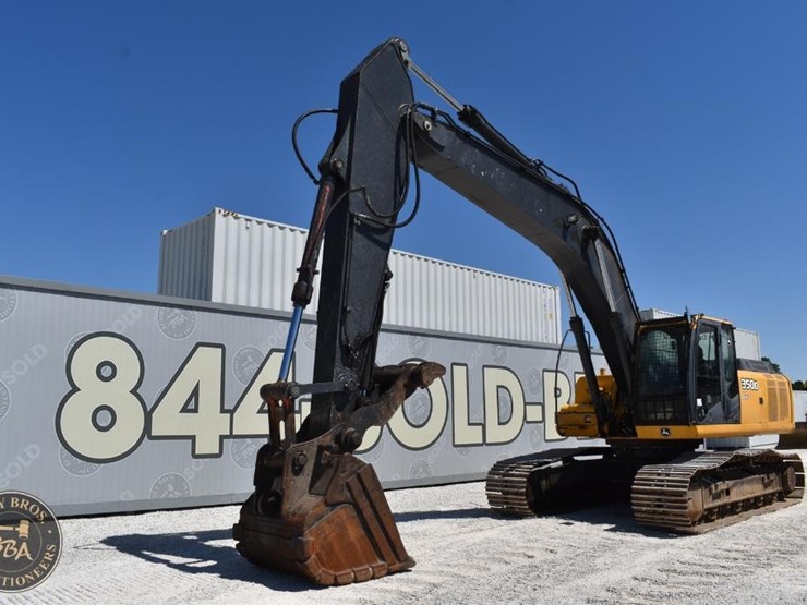 2010-deere-350d-lc-image-1