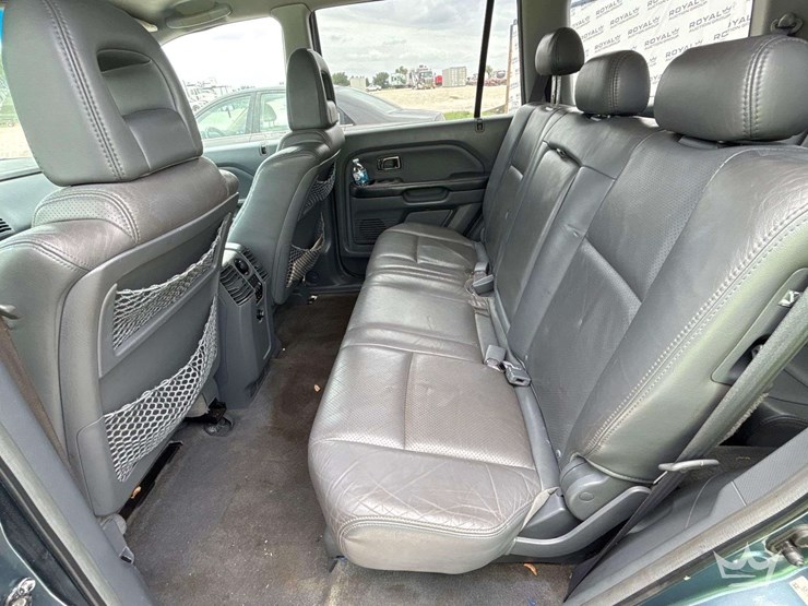 2005-honda-pilot-image-18